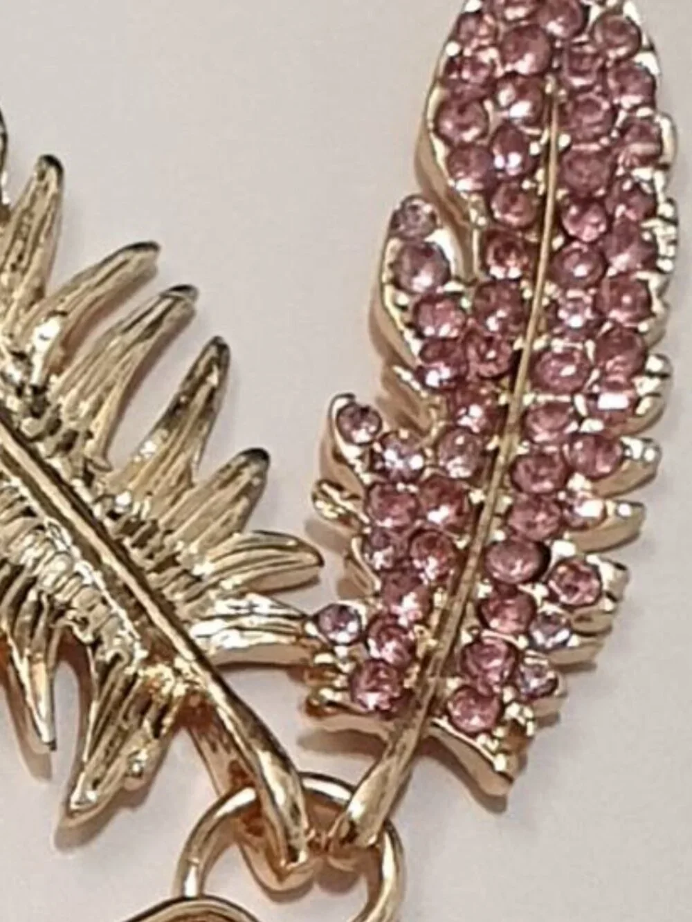 Women Crystals Gold Feather Key Chain Key Ring Handbag Purse Pendant Accessory